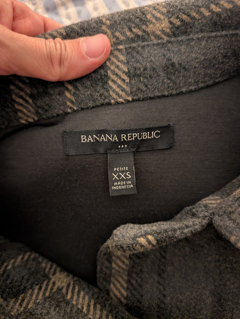 Banana Republic Short Gray Plaid Jacket - Picture 4 of 8